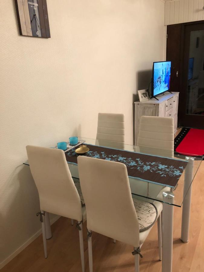 Joutiaisentie H 44 Sunset Apartment Joutsa Bagian luar foto
